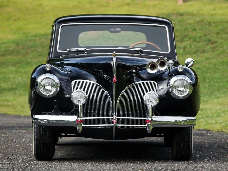  Lincoln Continental Coupe 1941 года  (фото 9 из 21)
